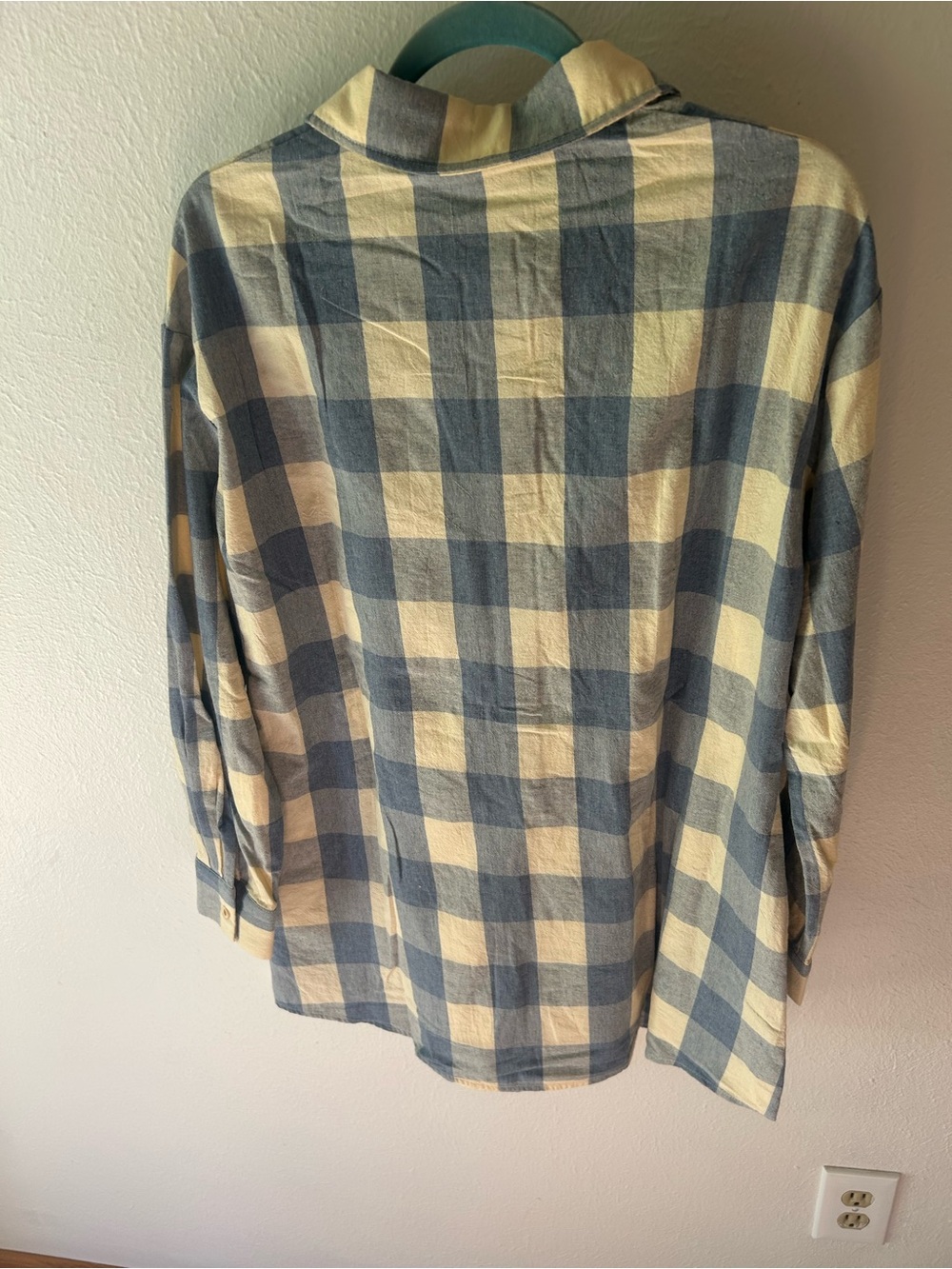 Modesees Tunic Top - Picture 2 of 3